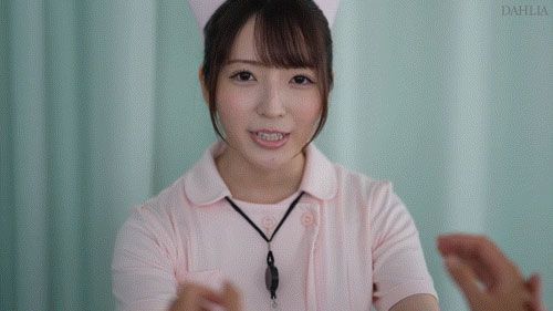 脱离WILL集团！F罩杯饱满雪嫩巨乳美女「小花暖」最新AV作品移籍DAHLIA！