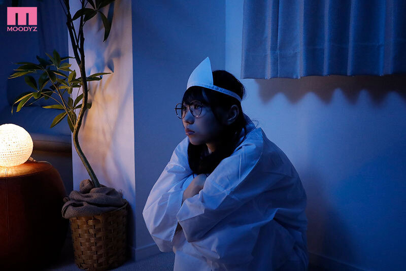 女鬼放产假!24岁J罩杯亿圆肉体巨乳美少女「百田光稀 」新作演出巨乳痴女幽灵!
