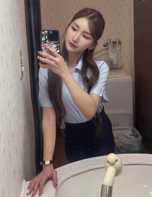 帮「巨乳前辈」楪可怜背锅!要求她「肉体回礼」疯狂玩弄到痉挛