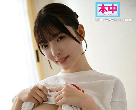 姐姐实在太骚了！H罩杯雪嫩爆乳美少女「彩月七绪」本月新作被弟弟朋友中出！